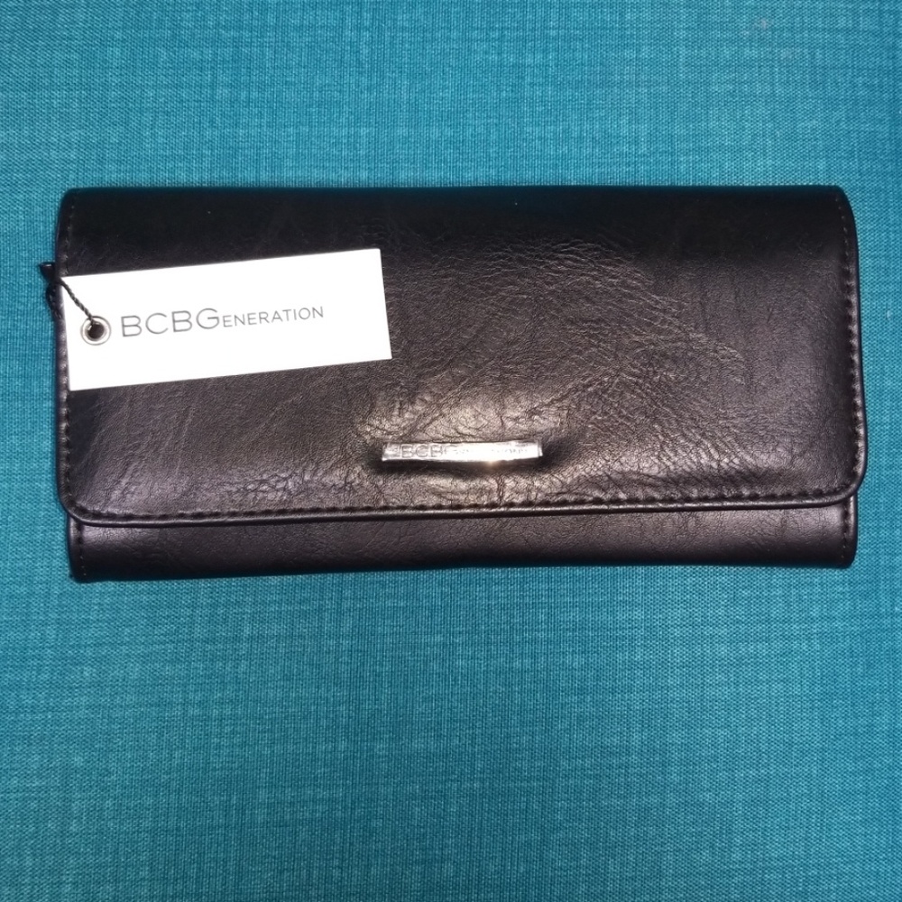 Bcbgeneration Anastasia  wallet nwt firm